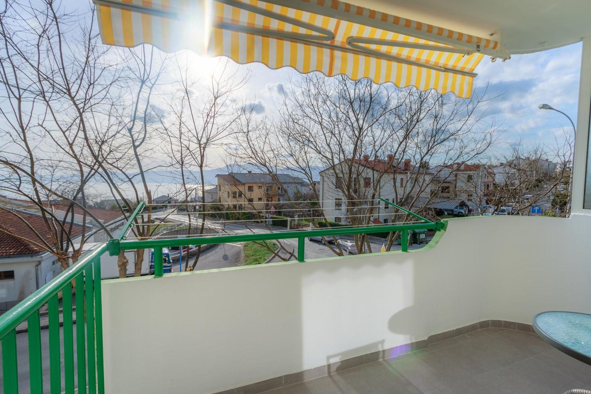 Green Corner *** Daire Rijeka Dış mekan fotoğraf